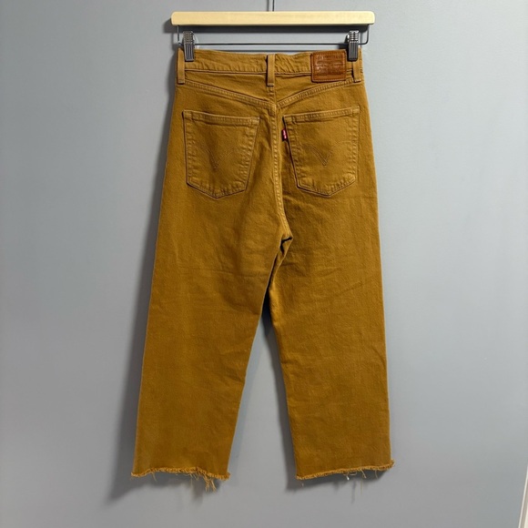 Levi's Ribcage Straight Jeans - Picture 2 of 5